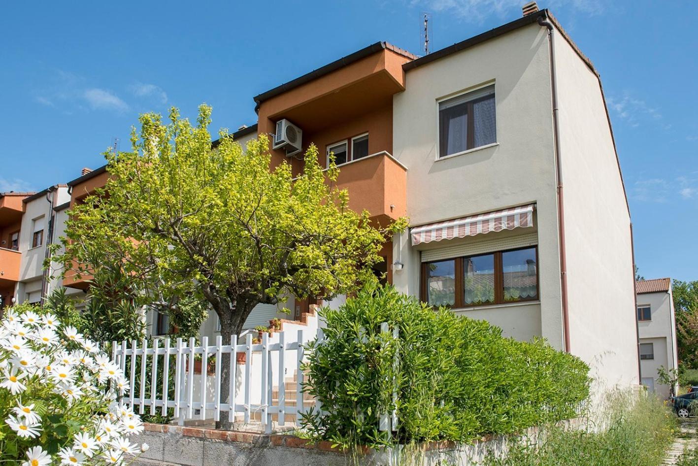 Borgo San Lorenzo Сироло Екстериор снимка